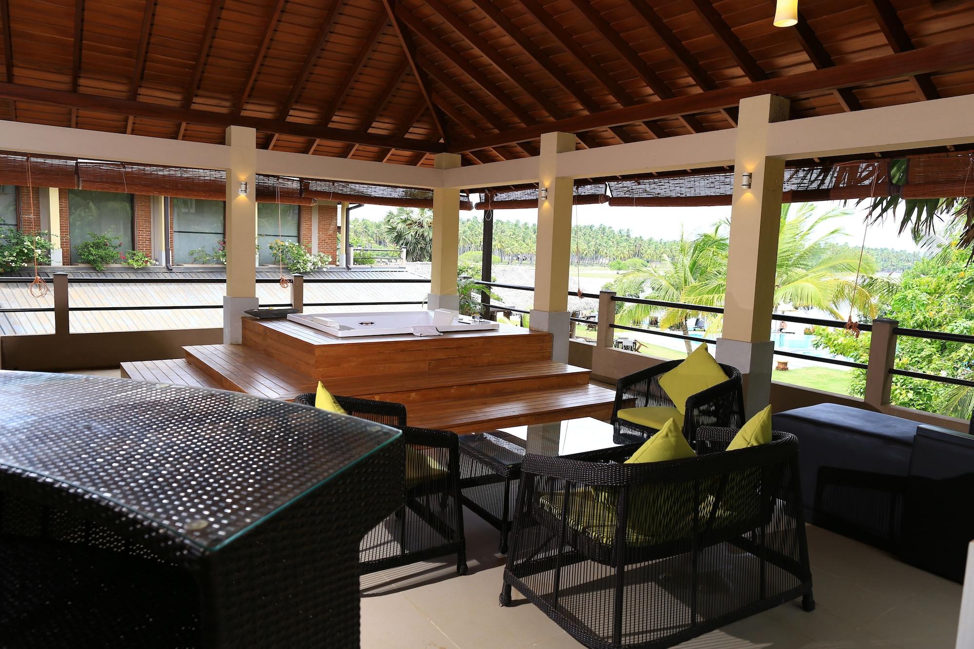 Amaranthe Bay Resort & Spa Trincomalee Exterior foto