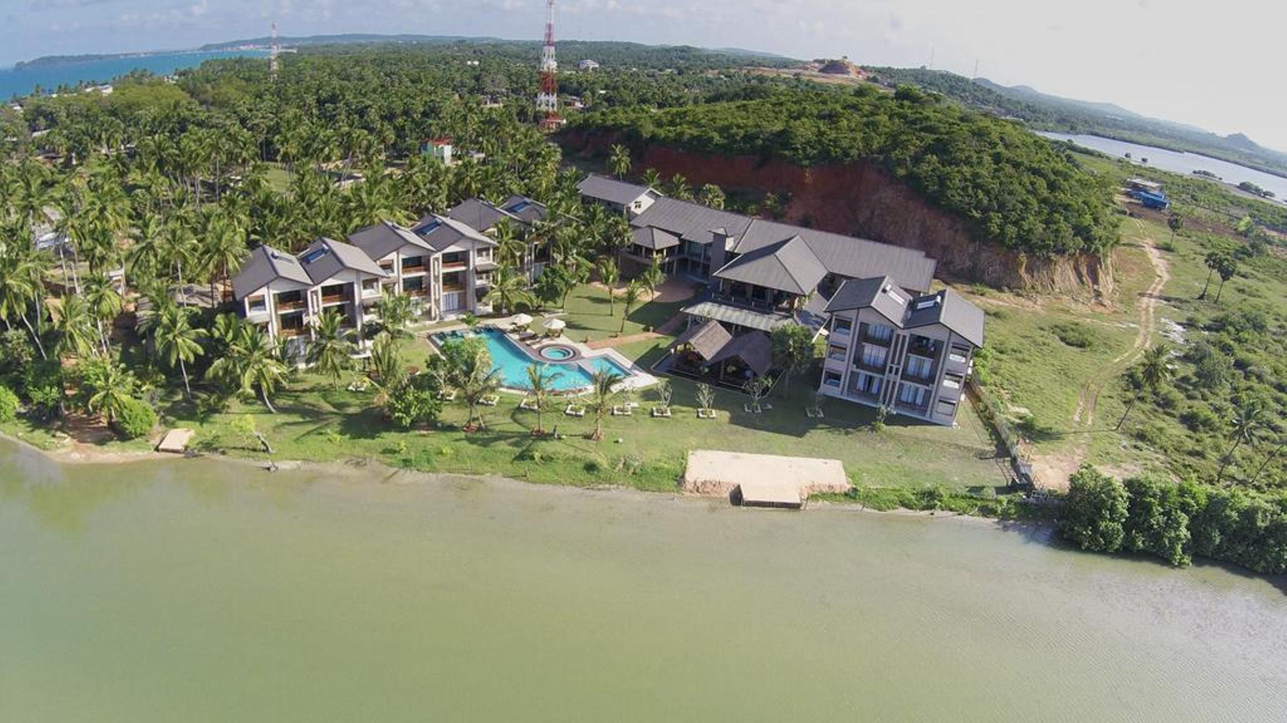 Amaranthe Bay Resort & Spa Trincomalee Exterior foto