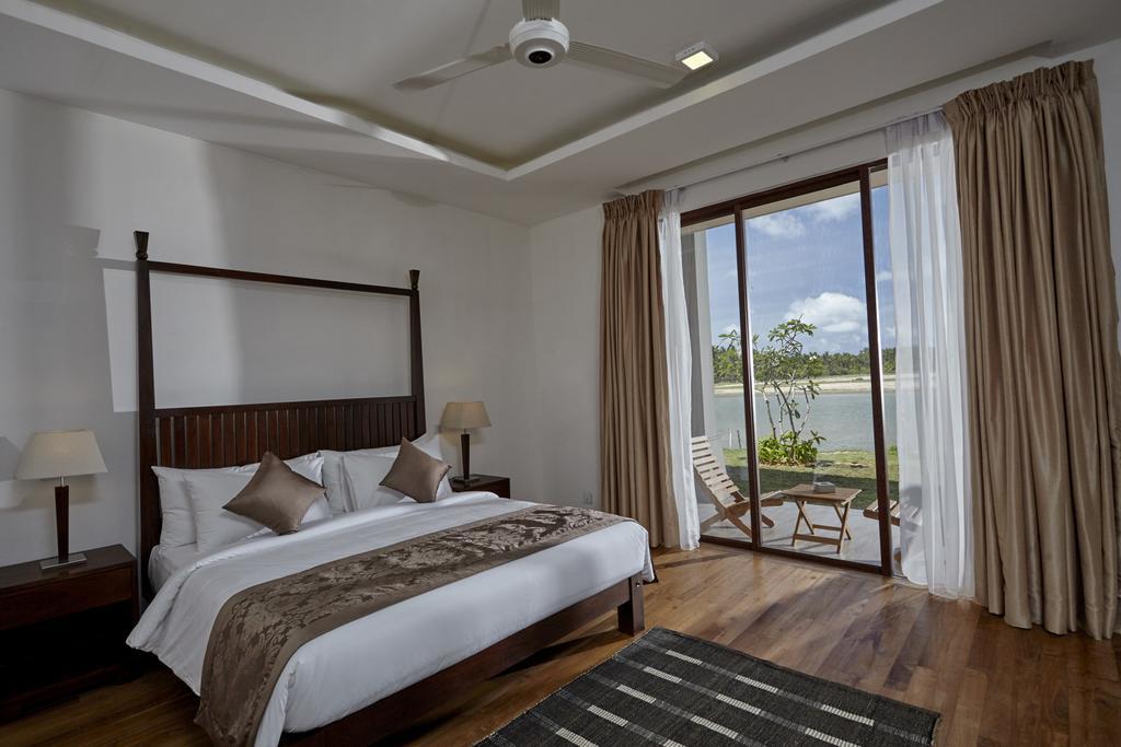 Amaranthe Bay Resort & Spa Trincomalee Exterior foto